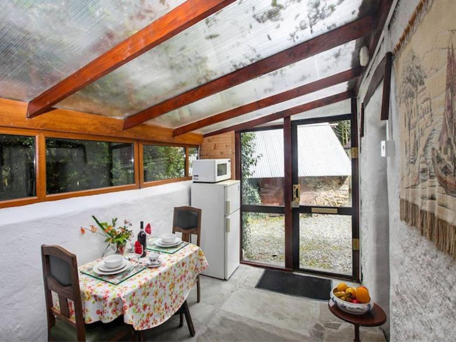Traditional 18Th Century Converted Stables Wexford Exteriör bild